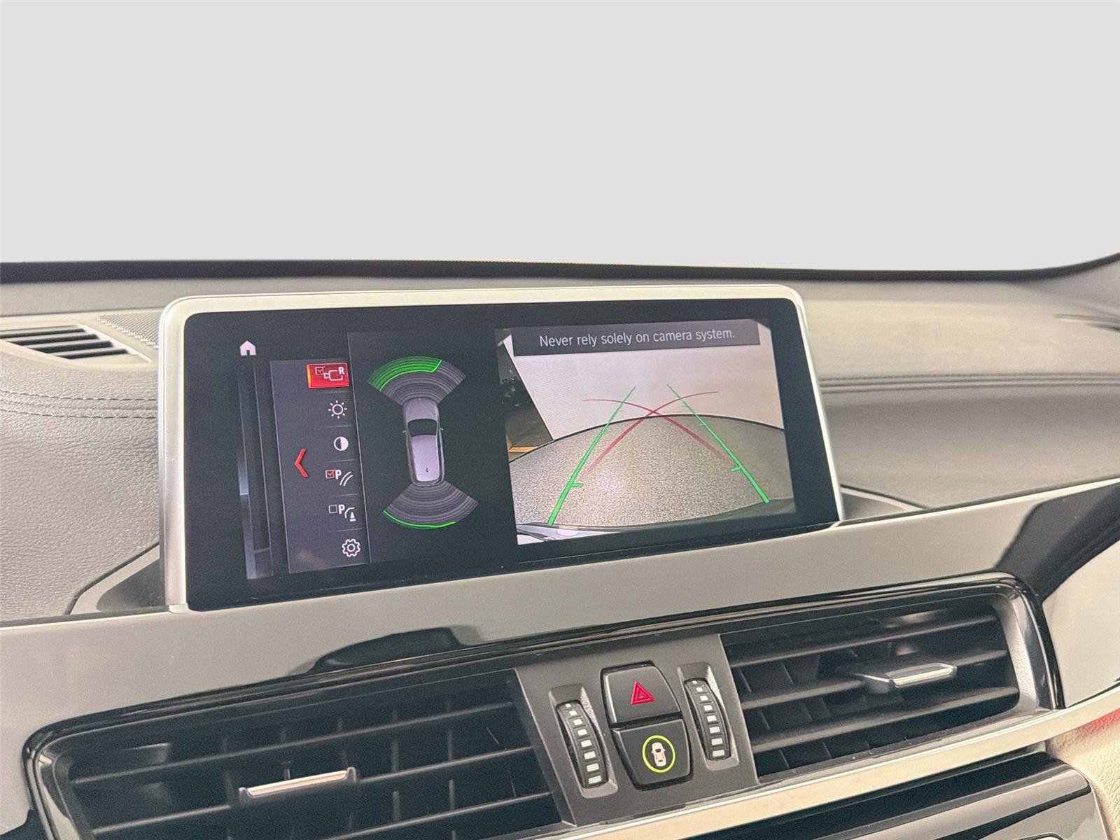 Used 2020 BMW X1 sDrive28i w/ Convenience Package FWD image 14