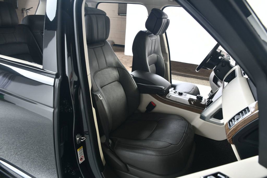 Used 2018 Land Rover Range Rover Supercharged image 31