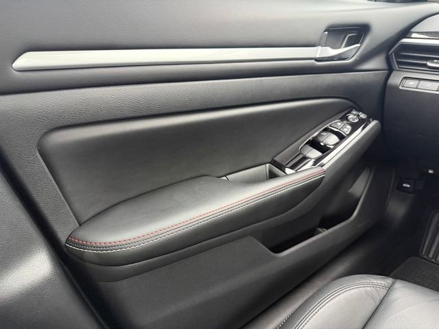 Used 2025 Nissan Altima 2.5 SR w/ SR Premium Package image 31