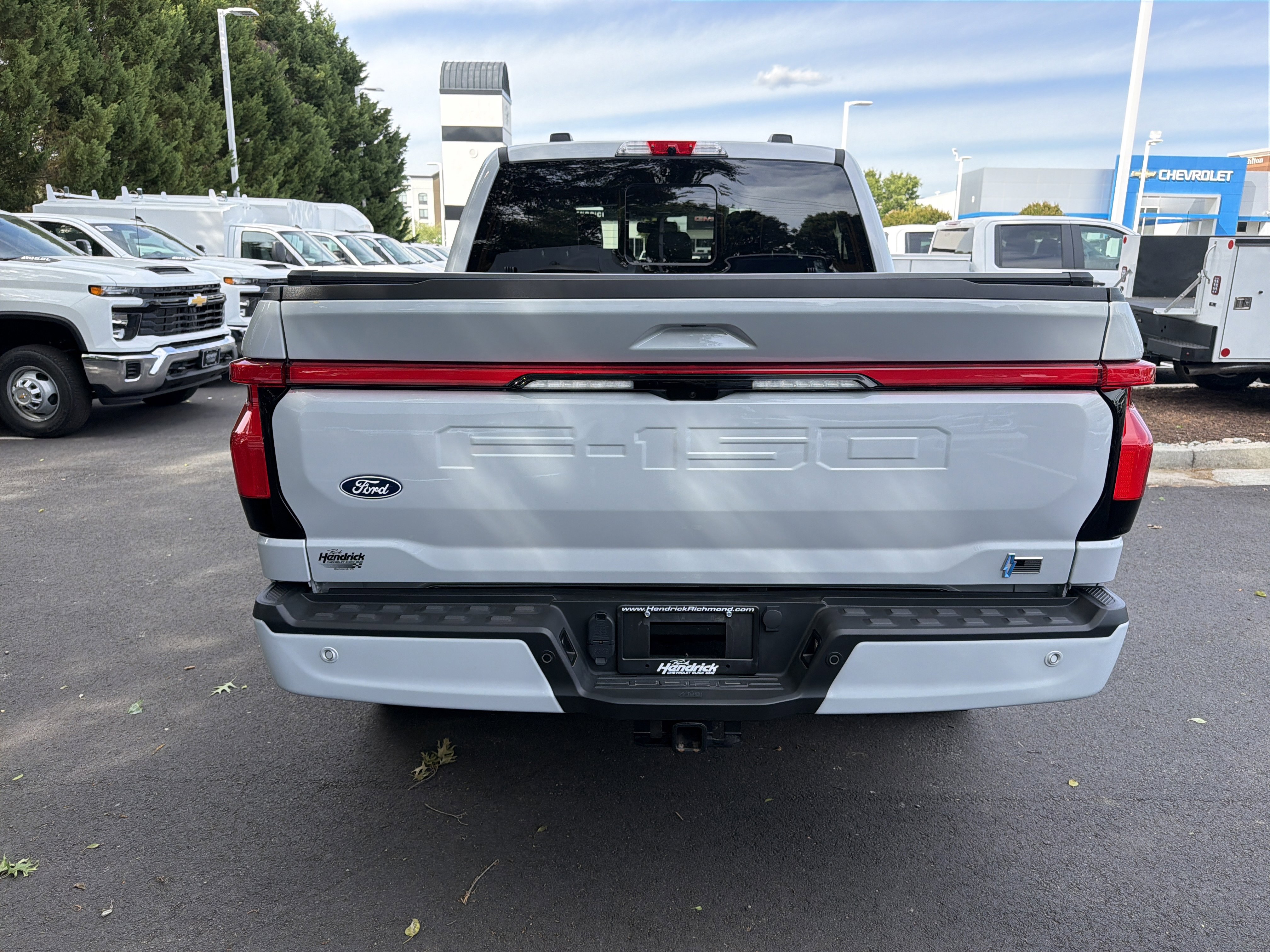 Used 2025 Ford F150 Lightning Lariat AWD/4WD image 9