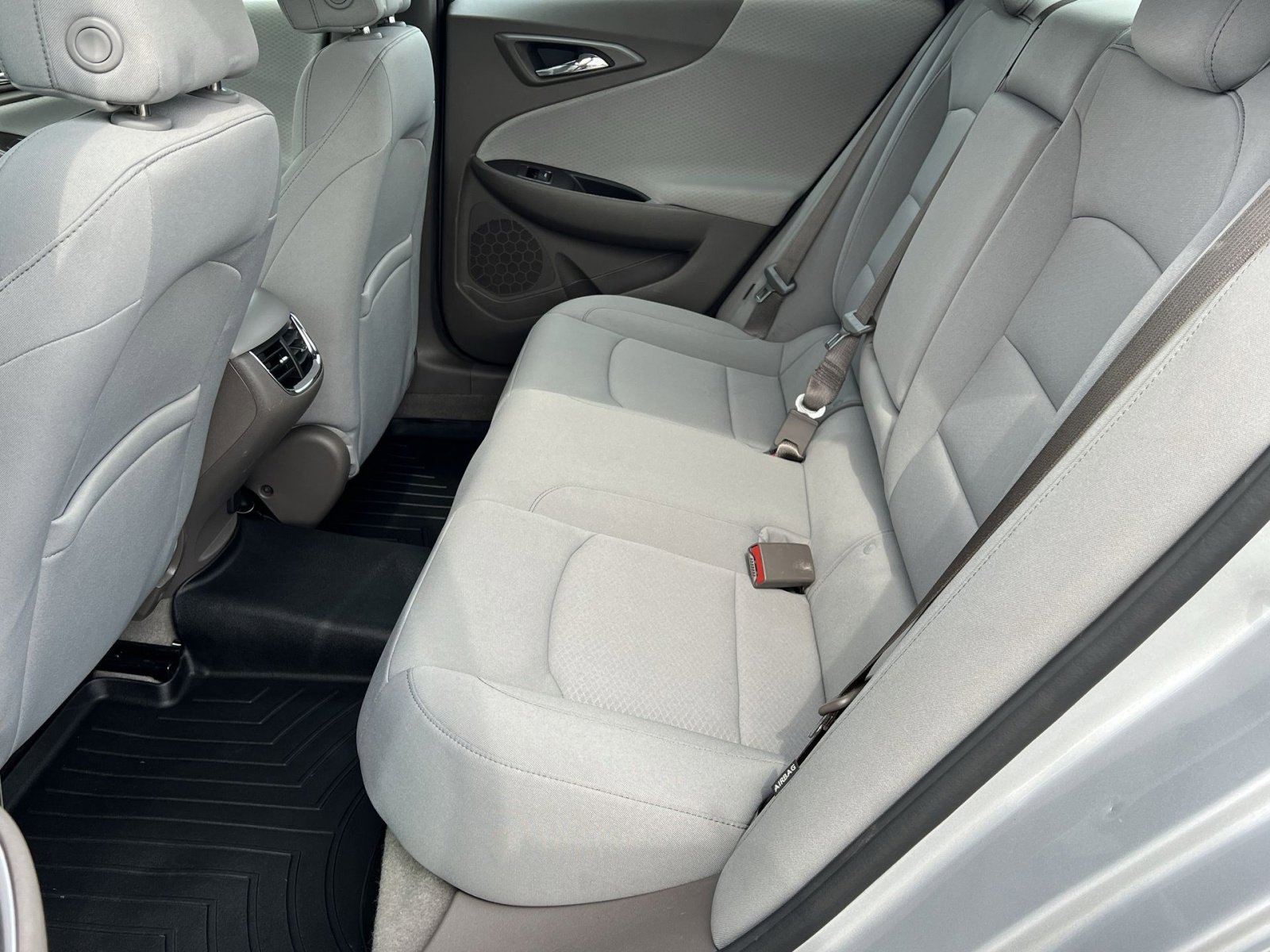 Used 2020 Chevrolet Malibu LT image 22