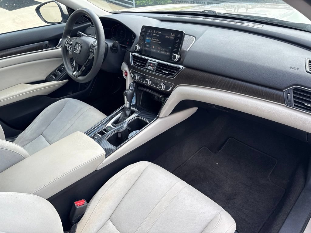 Used 2018 Honda Accord EX image 13