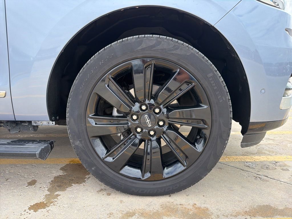 Used 2023 Lincoln Navigator L Black Label AWD/4WD image 33