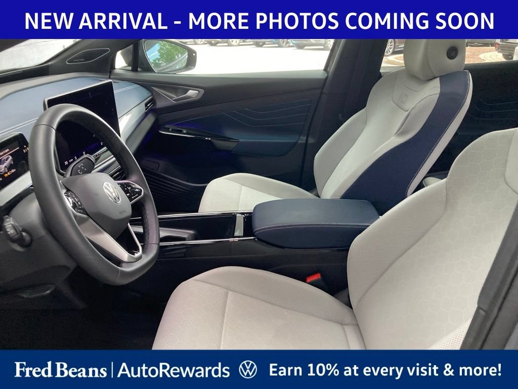 Used 2025 Volkswagen ID.4 Pro S Plus AWD/4WD image 9