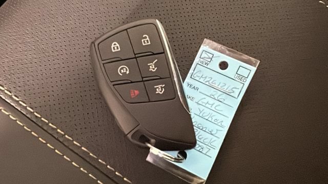 New 2026 GMC Yukon XL Elevation w/ Elevation Premium Package AWD/4WD image 20
