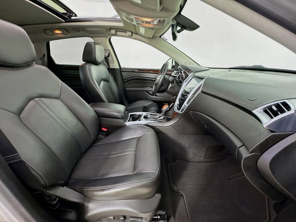 Used 2015 Cadillac SRX Luxury FWD image 36