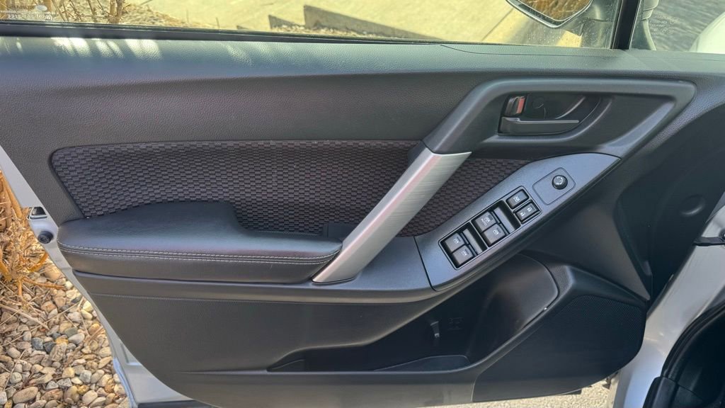 Used 2018 Subaru Forester 2.5i w/ Popular Package #3A AWD/4WD image 16