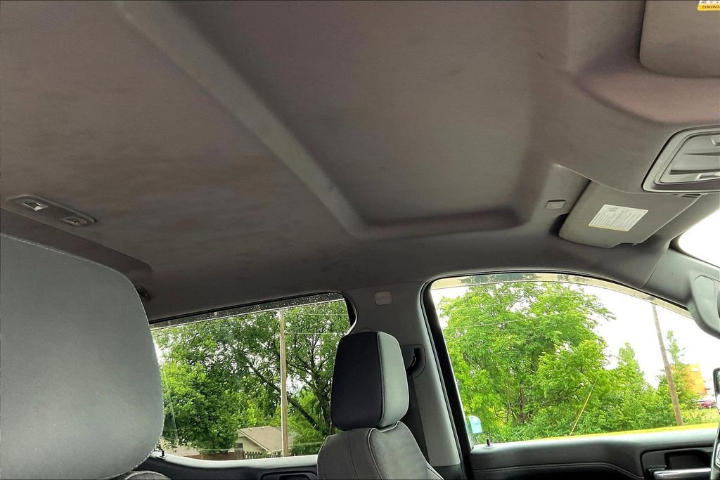 Used 2019 Chevrolet Silverado 1500 RST w/ True North Edition AWD/4WD image 15
