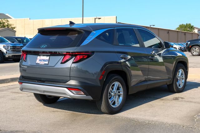 Certified 2026 Hyundai Tucson SE FWD image 3