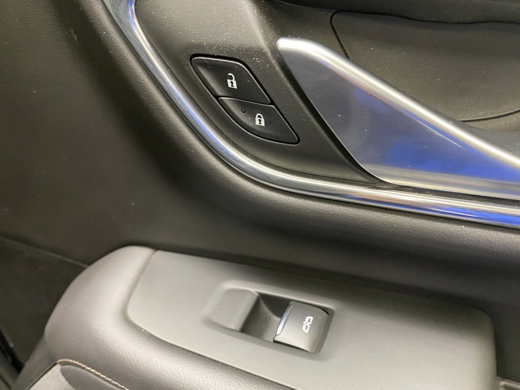 Used 2022 Chevrolet Tahoe High Country image 21