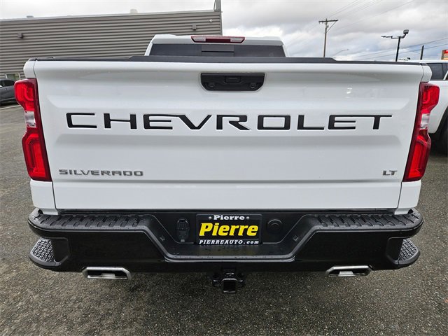 Used 2025 Chevrolet Silverado 1500 LT Trail Boss w/ Convenience Package II image 4