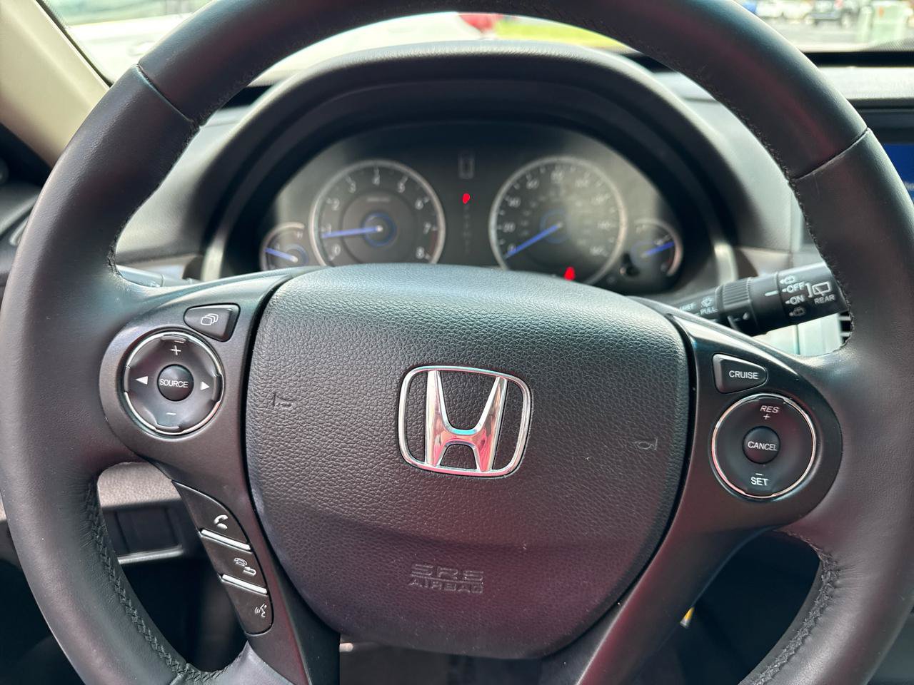 Used 2015 Honda Crosstour EX-L image 25