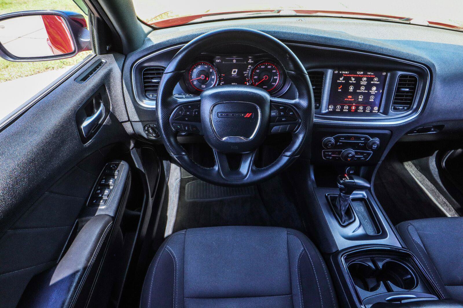 Used 2018 Dodge Charger SXT Plus w/ Blacktop Package RWD image 19