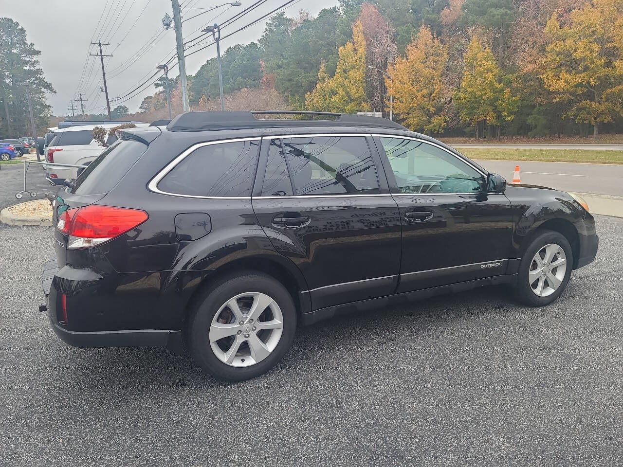 Used 2013 Subaru Outback 2.5i Premium image 8