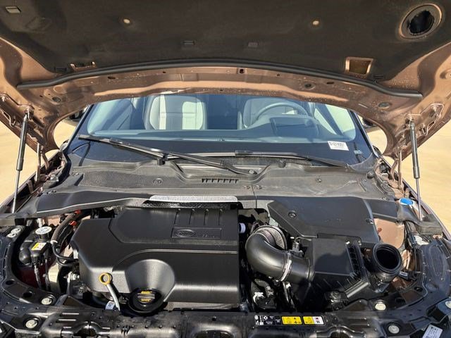 Certified 2025 Land Rover Range Rover Evoque Dynamic SE AWD/4WD image 23
