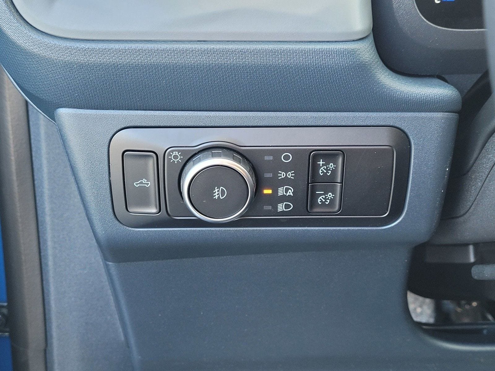 New 2026 Ford Maverick Lobo AWD/4WD image 15
