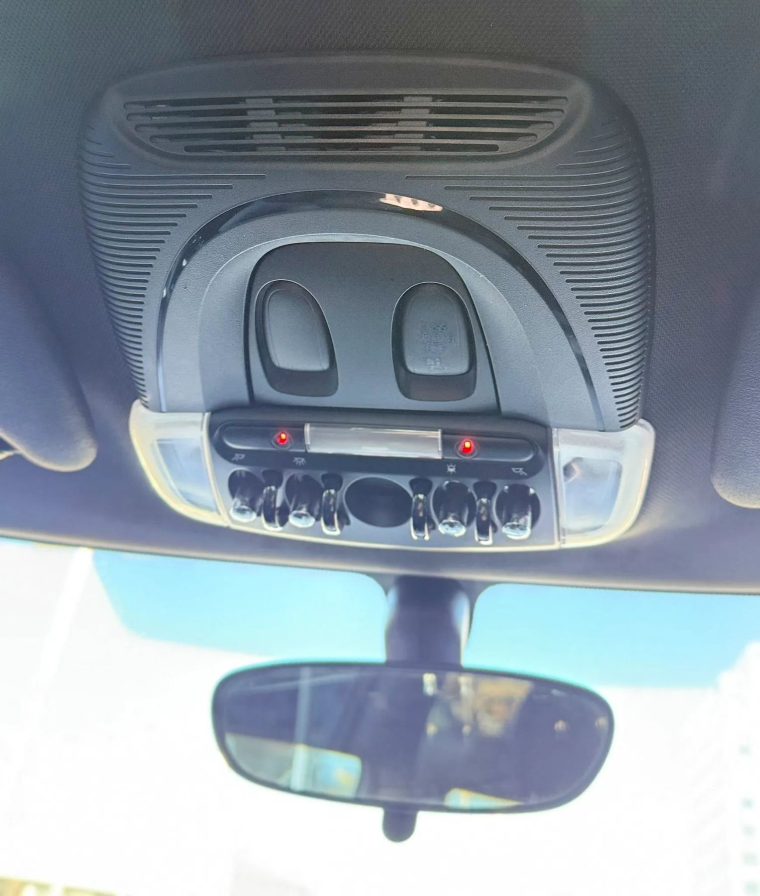 Used 2014 MINI Cooper S FWD image 19