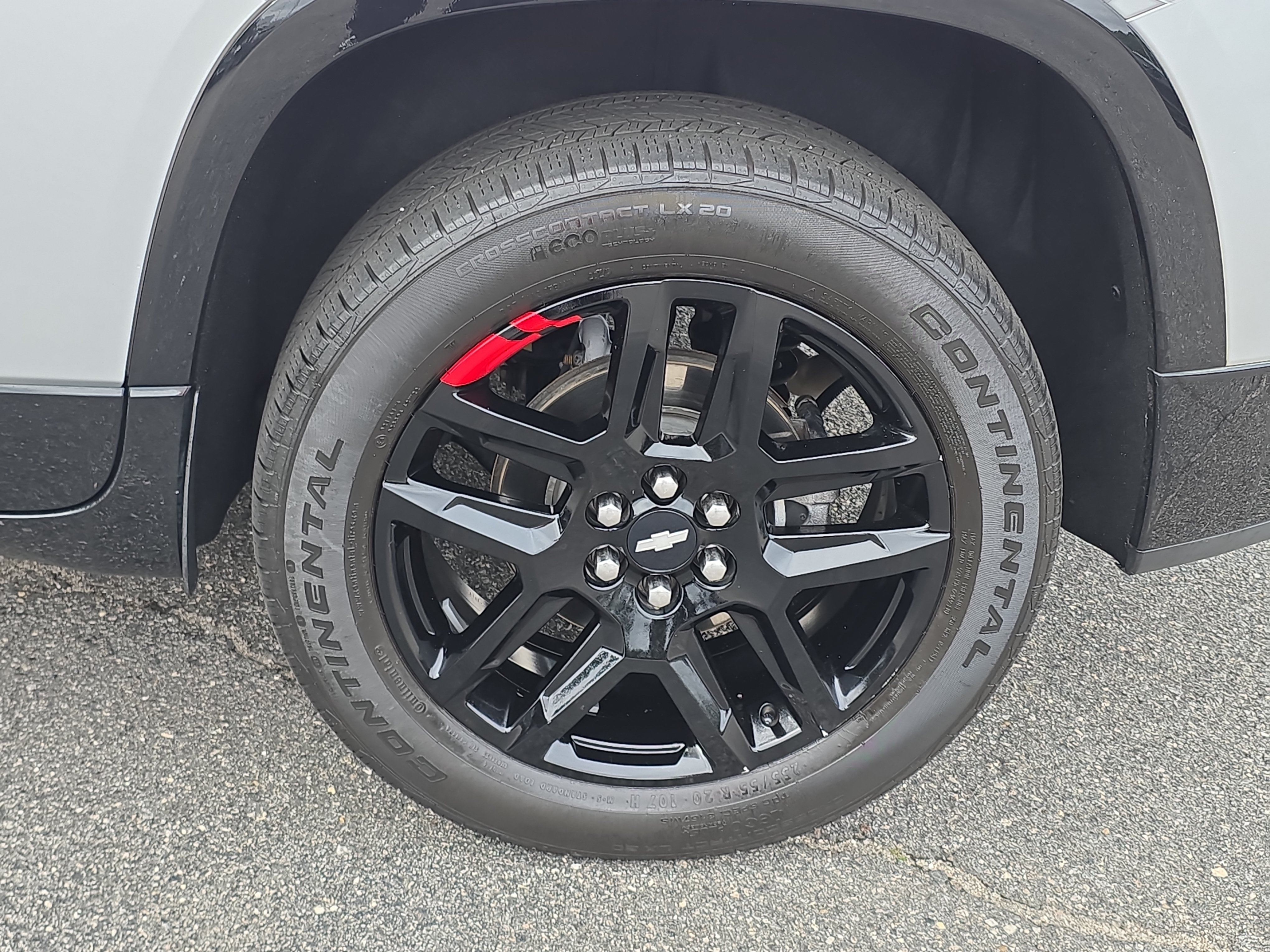 Used 2020 Chevrolet Traverse Premier w/ Redline Edition AWD/4WD image 36