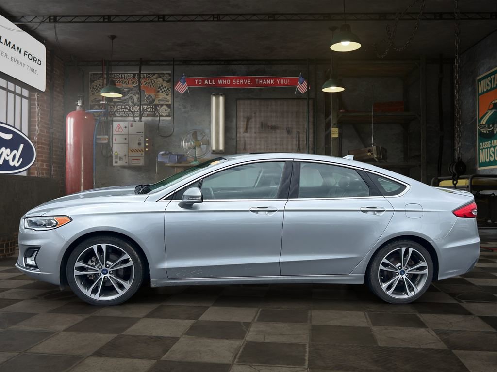 Used 2020 Ford Fusion Titanium AWD/4WD image 3