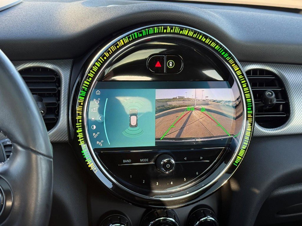 Used 2022 MINI Cooper S w/ Driver Assistance Package image 24