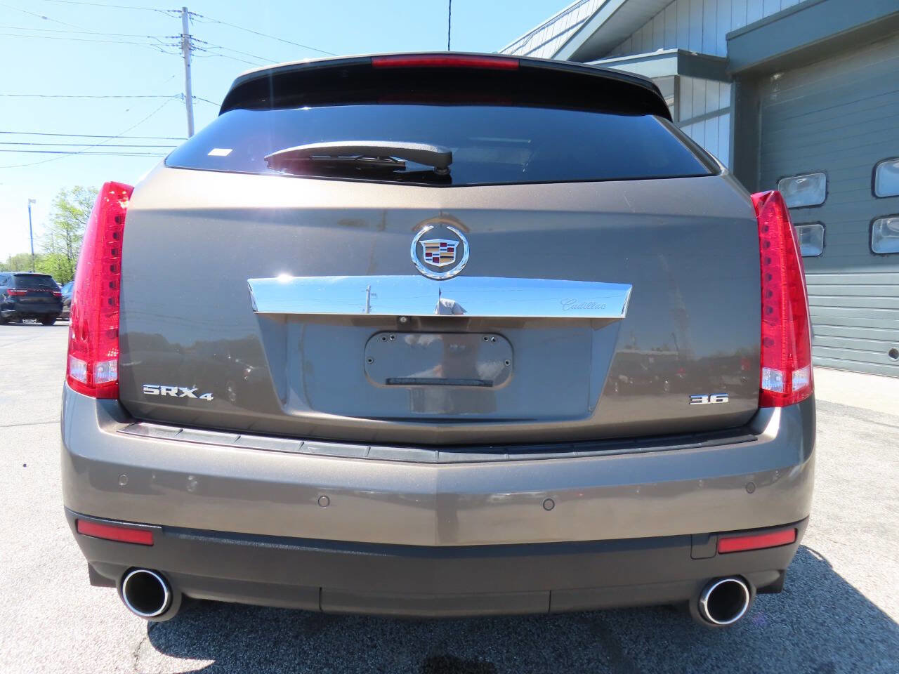 Used 2015 Cadillac SRX Luxury w/ Driver Awareness Package AWD/4WD image 7
