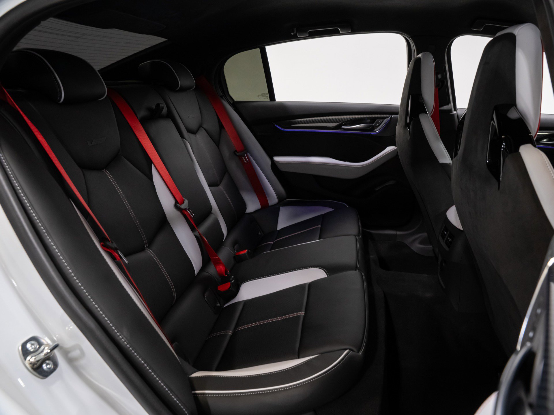 Used 2026 Cadillac CT5 V Blackwing w/ Carbon Fiber 1 Package image 81