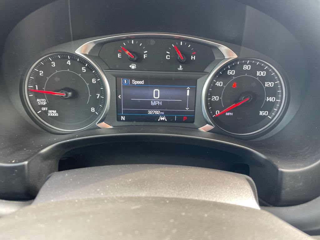 Used 2024 GMC Terrain SLE w/ LPO, Floor Liner Package FWD image 12