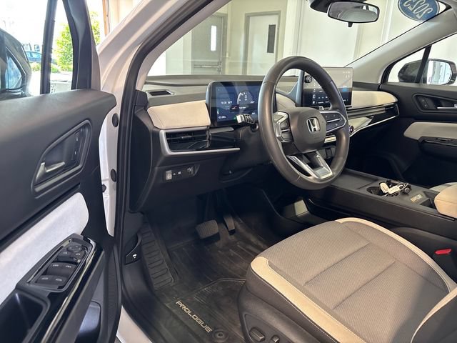 Used 2025 Honda Prologue EX image 7