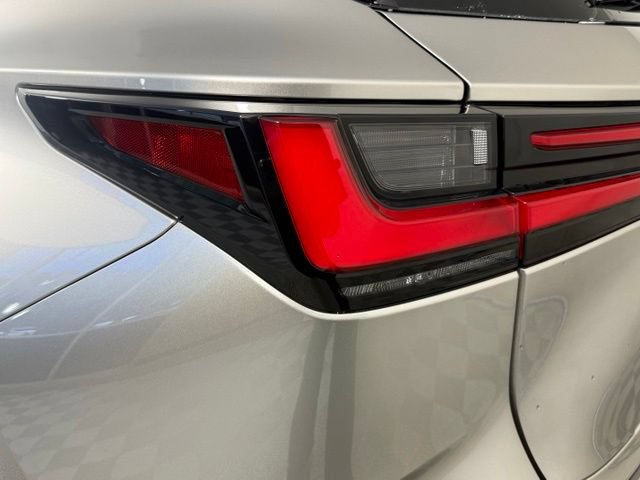 Certified 2025 Lexus NX 350 F Sport AWD/4WD image 14