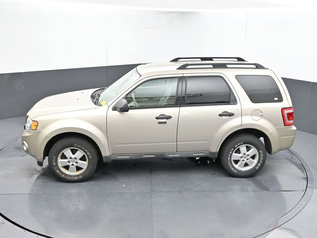 Used 2010 Ford Escape XLT FWD image 27