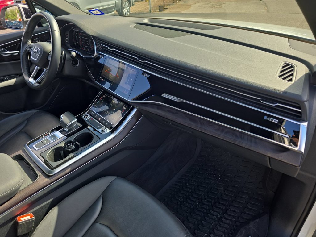Used 2021 Audi Q7 3.0T Premium AWD/4WD image 36