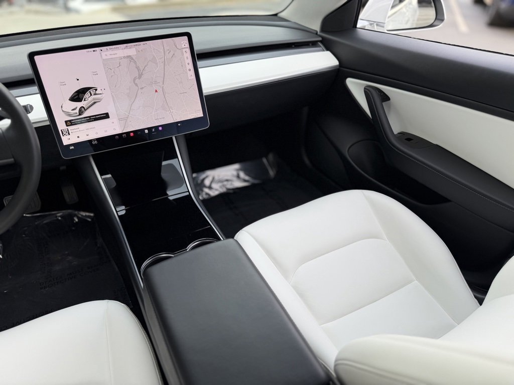 Used 2020 Tesla Model 3 Standard Range Plus image 42