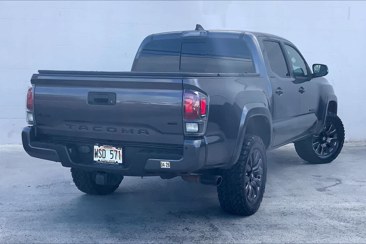 Used 2022 Toyota Tacoma Limited AWD/4WD image 22