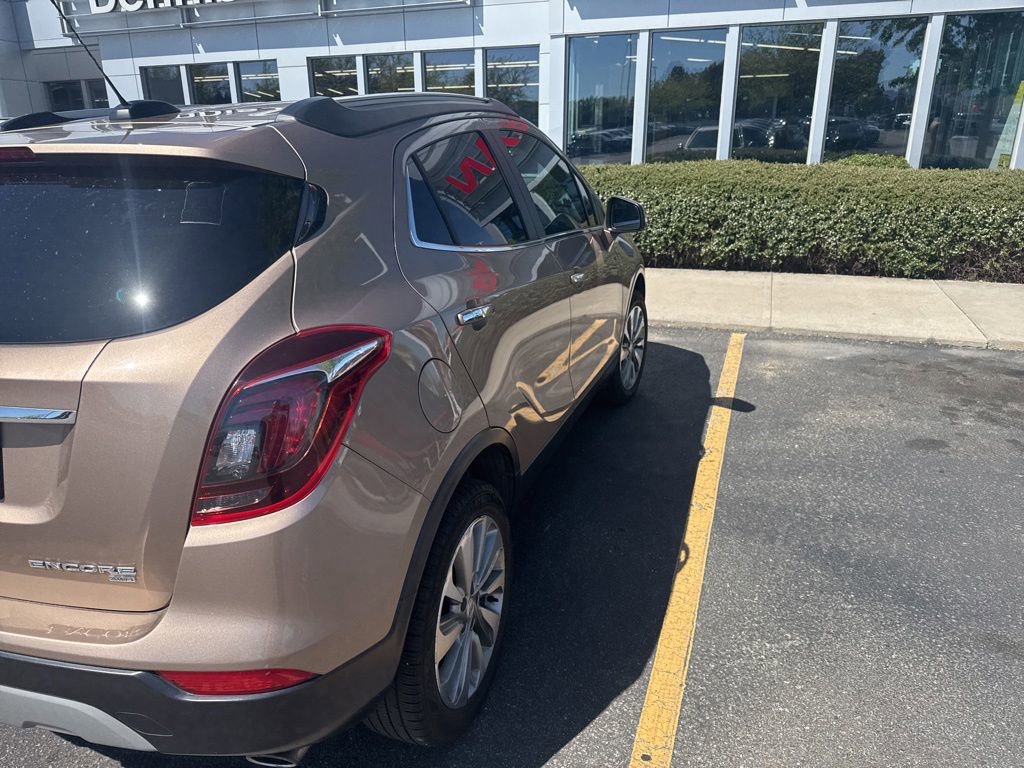 Used 2018 Buick Encore Preferred AWD/4WD image 4