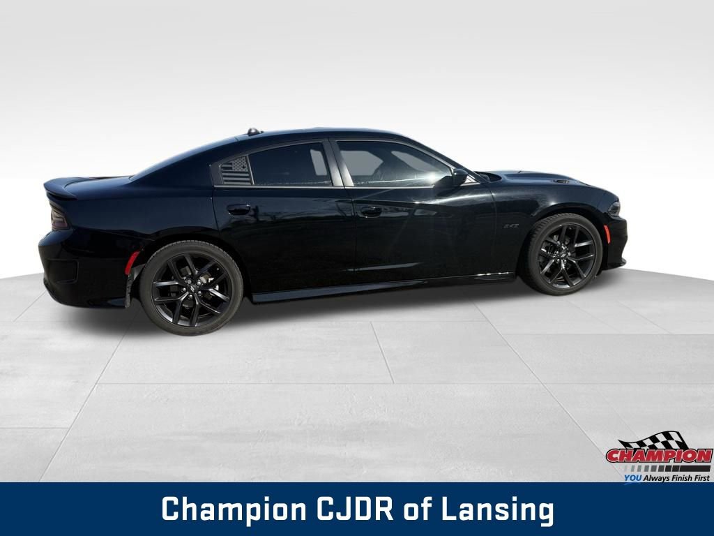 Used 2023 Dodge Charger R/T w/ Blacktop Package RWD image 9