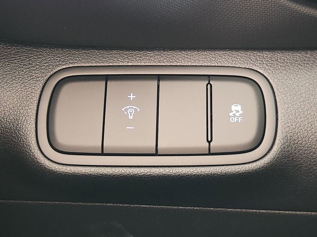 New 2026 Hyundai Venue SE FWD image 17