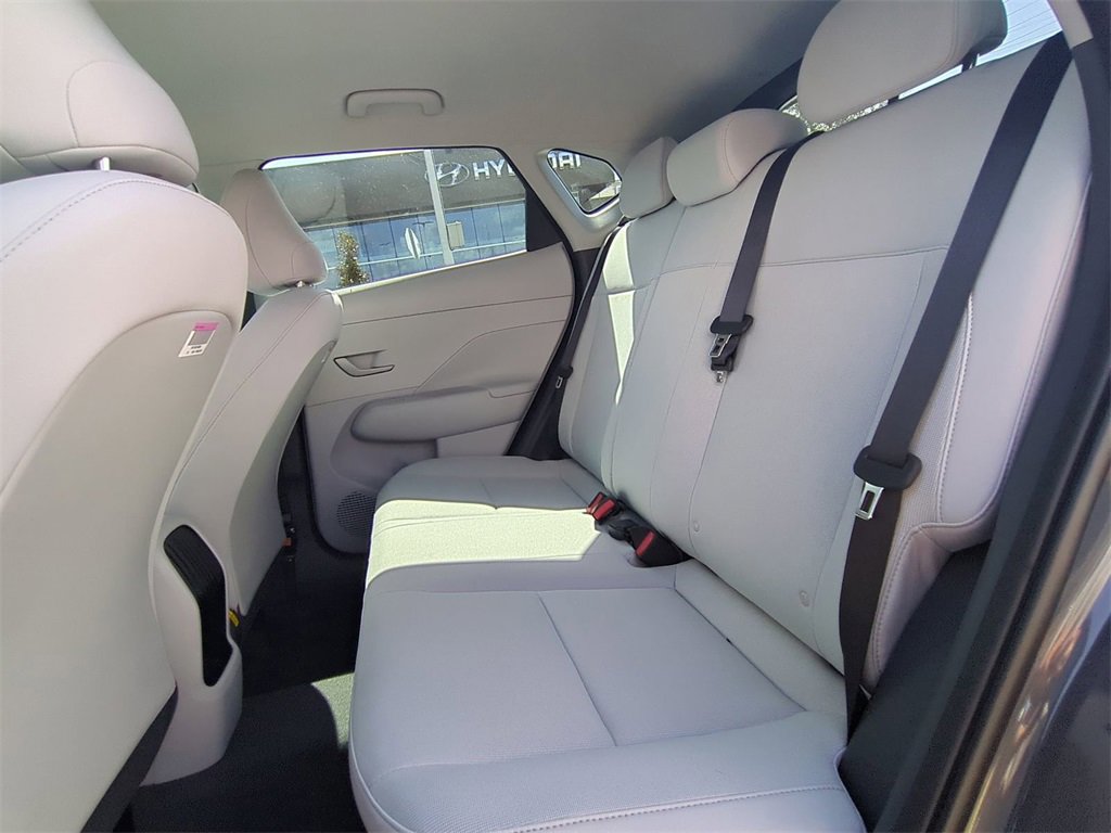 New 2026 Hyundai Kona SE image 15