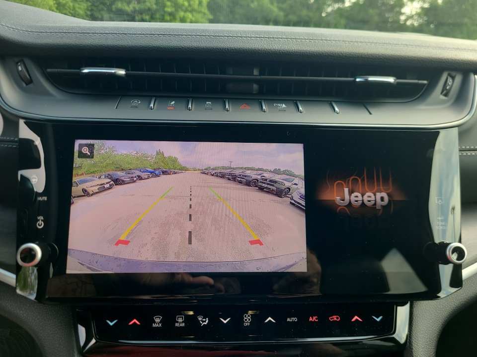 New 2026 Jeep Grand Cherokee L Limited AWD/4WD image 19
