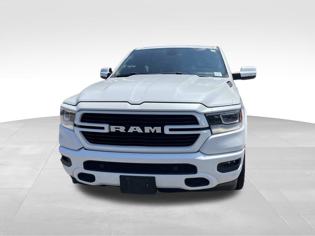 Used 2019 RAM 1500 Laramie w/ Sport Appearance Package AWD/4WD image 10