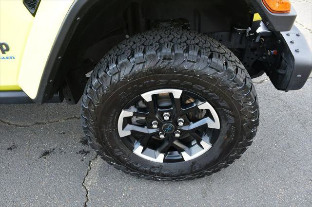Used 2024 Jeep Wrangler Unlimited Rubicon 4xe AWD/4WD image 6