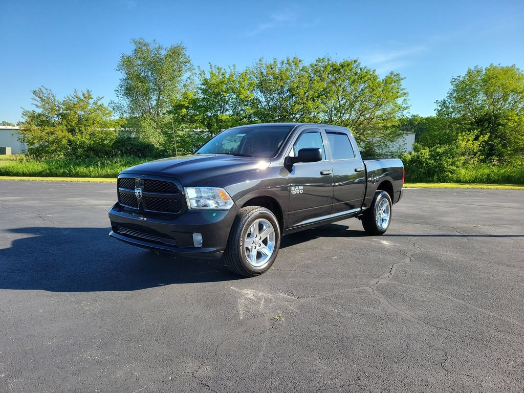Used 2017 RAM 1500 Express w/ Express Value Package AWD/4WD image 1
