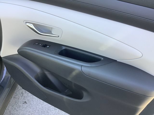 Certified 2025 Hyundai Tucson SE AWD/4WD image 21