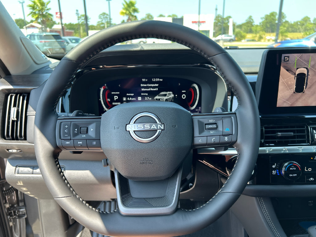 New 2026 Nissan Pathfinder Platinum w/ Cargo Package FWD image 27