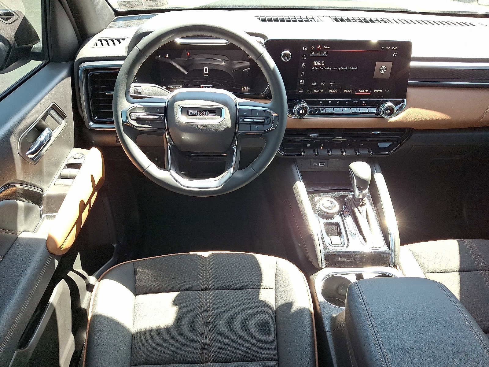 Used 2024 GMC Canyon AT4 AWD/4WD image 11