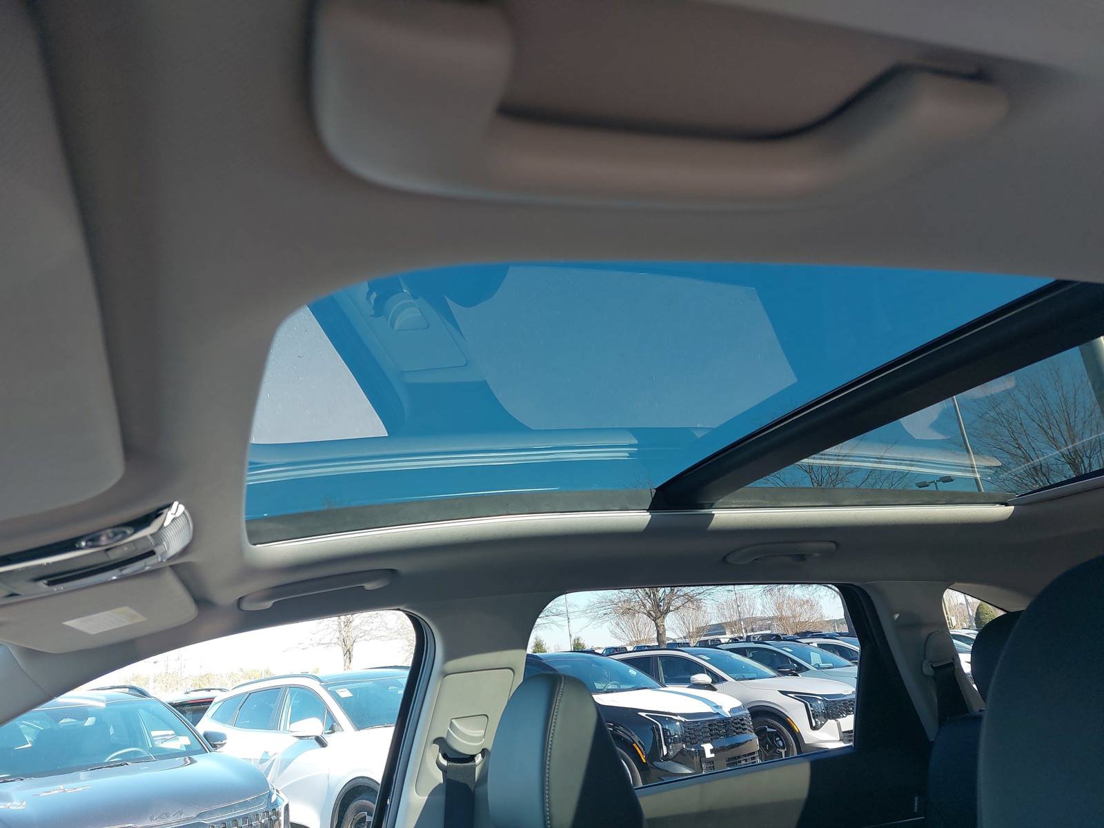 New 2026 Kia Sorento EX w/ EX Premium Package FWD image 32