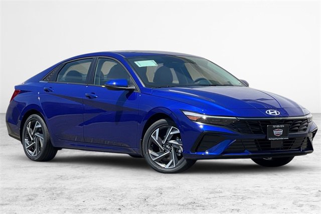 New 2025 Hyundai Elantra Limited