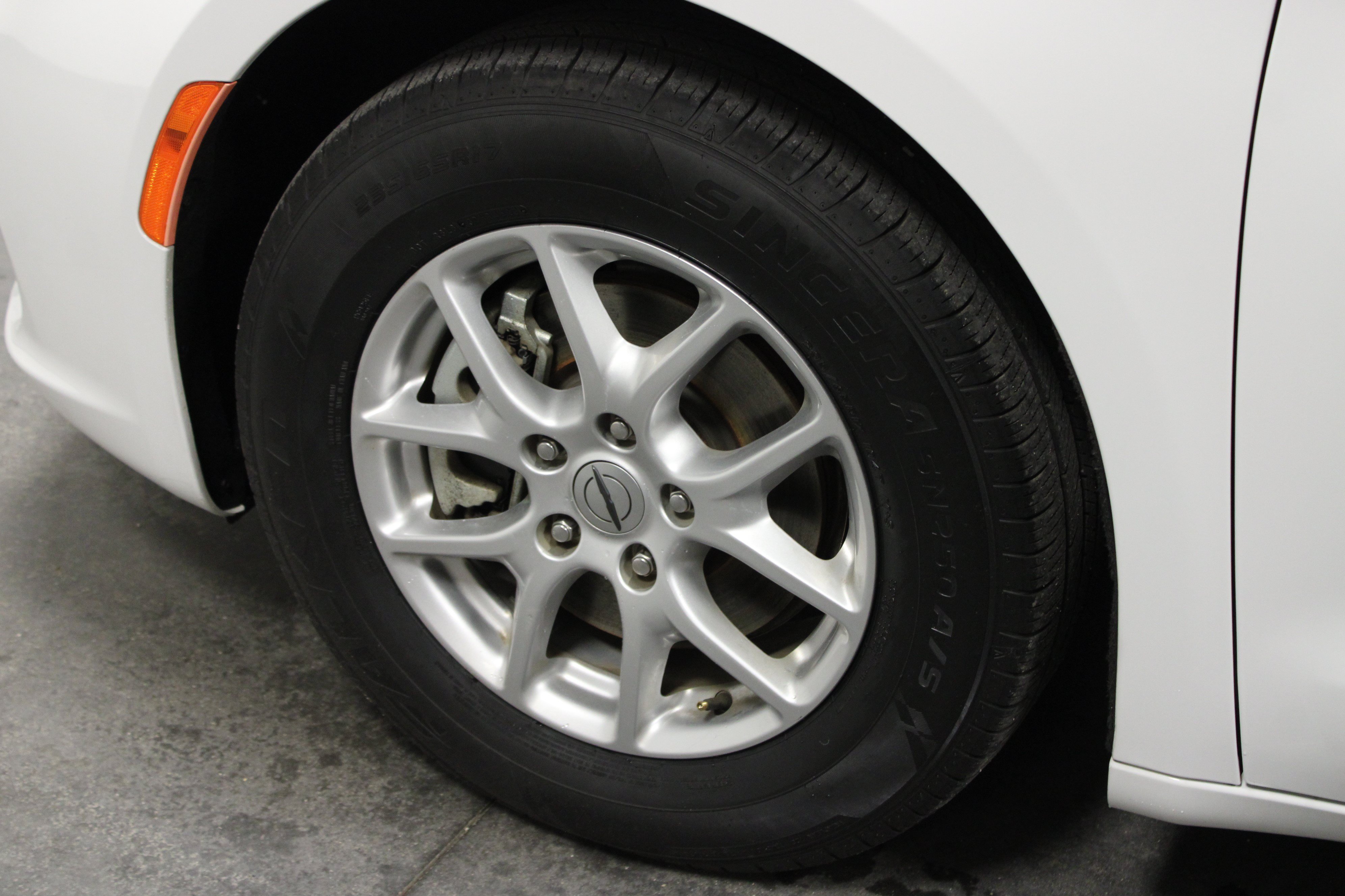 Used 2022 Chrysler Pacifica Touring-L FWD image 10