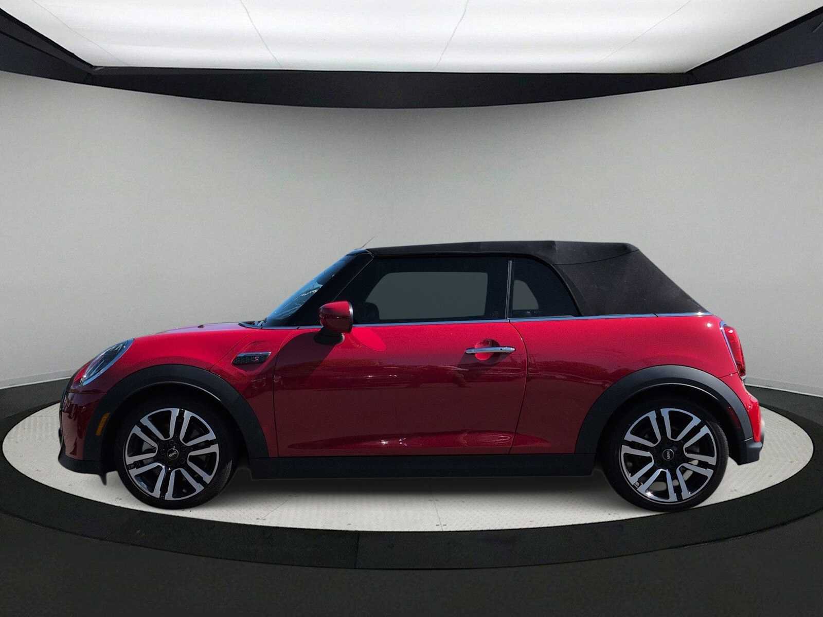 Used 2024 MINI Cooper S FWD image 5
