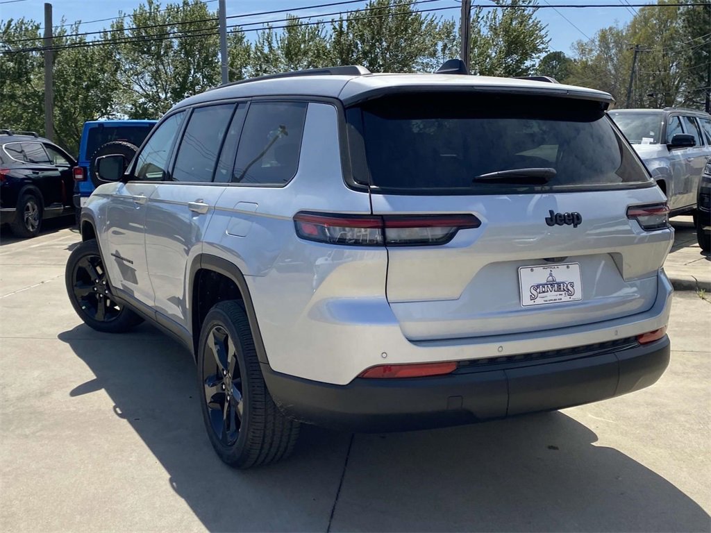 New 2025 Jeep Grand Cherokee L Altitude image 4