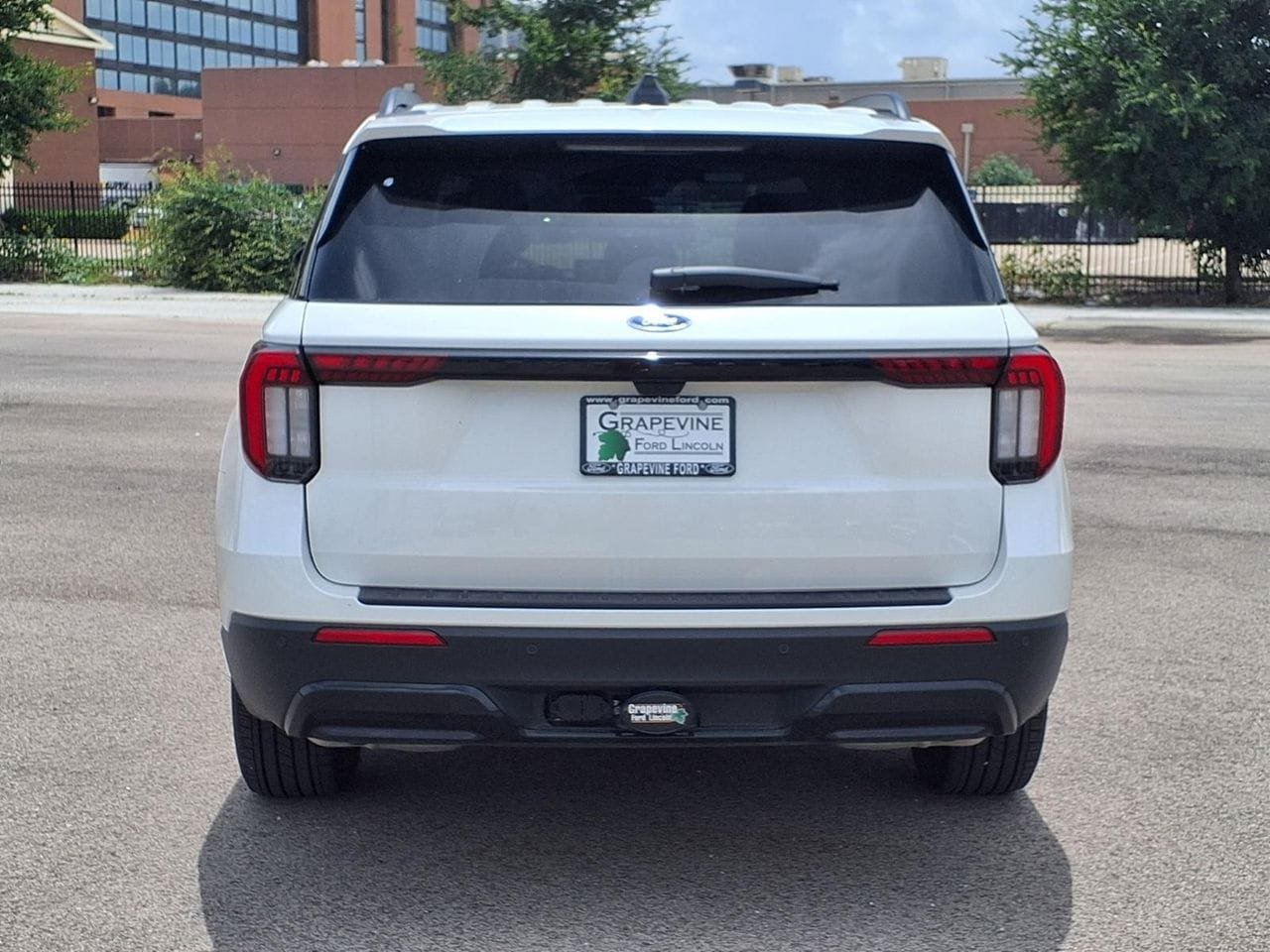 New 2026 Ford Explorer ST-Line RWD image 5